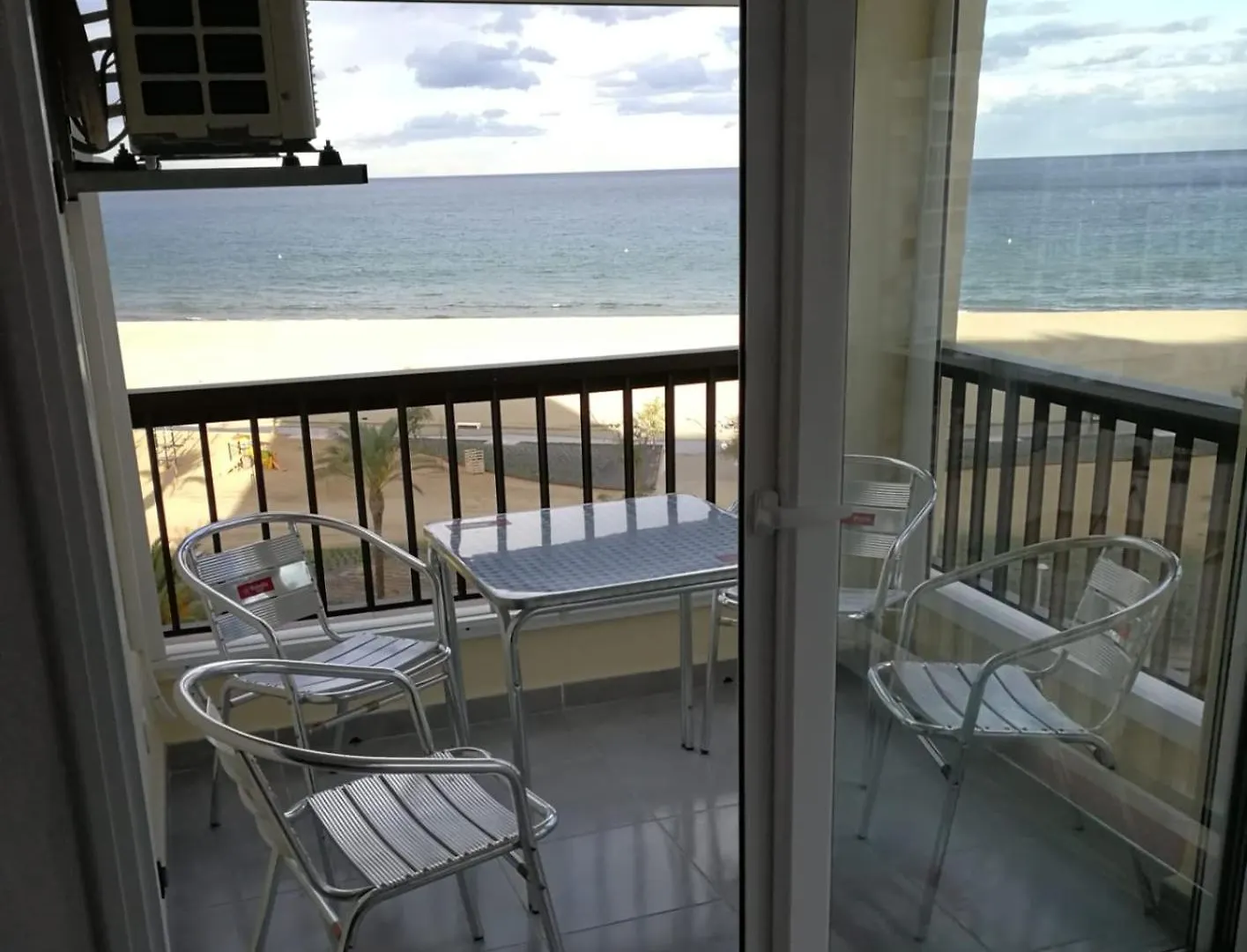 Paraiso Mar Y Sol Apartman Empuriabrava 0*,  Spanyolország